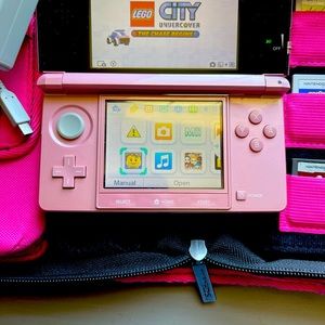Nintendo 3DS with games and bonus Nintendo 3 game console
